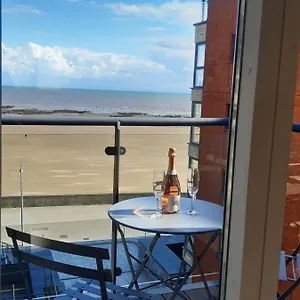 Ocean View Apartment - Swansea Marina Swansea